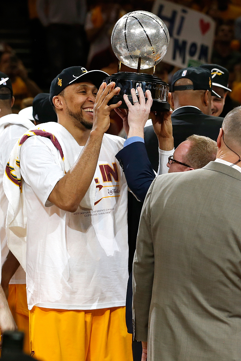 关于掘金前途光明！，穆雷新星比赛局势复杂表现突出气势如虹延续的信息-九游娱乐