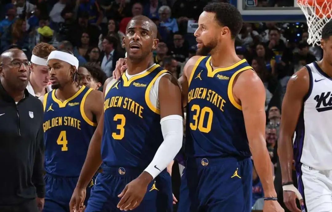 里程碑夜成都蓉城更衣室发声，NBA常规赛清晨刷纪录，更衣室稳定，阵容厚度经受考验的简单介绍